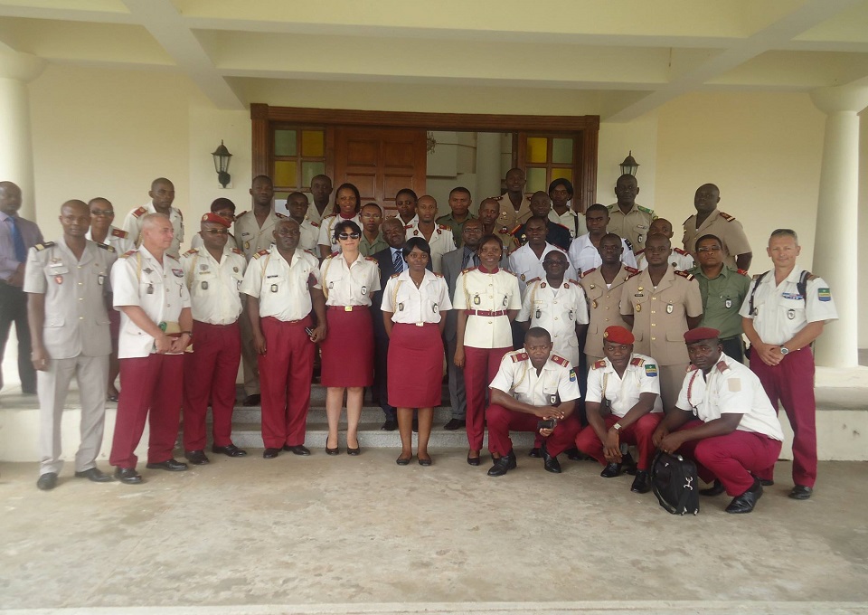 Photo de famille avec l'Ecole d'Application du Service de Santé Militaire